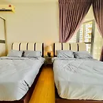 Country Garden Danga Bay Lovell By R9 Homestay